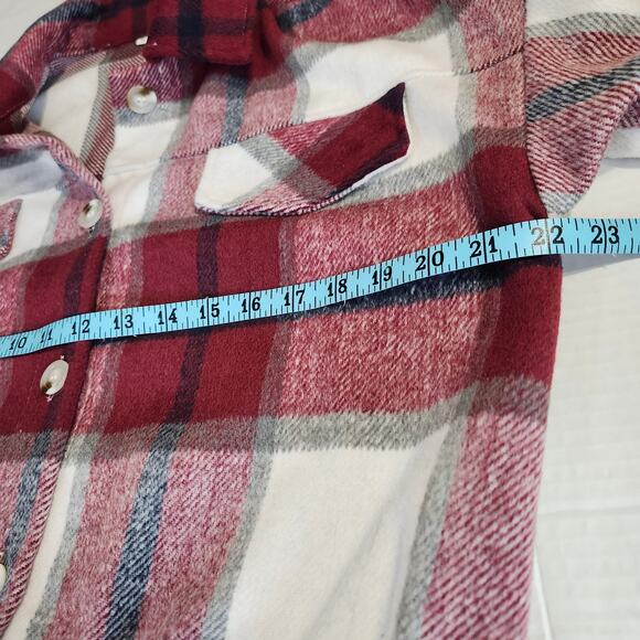 Women's Cropped Flannel Shacket Jacket Plaid Small 100% Polyester UNBRANDED - Picture 10 of 12